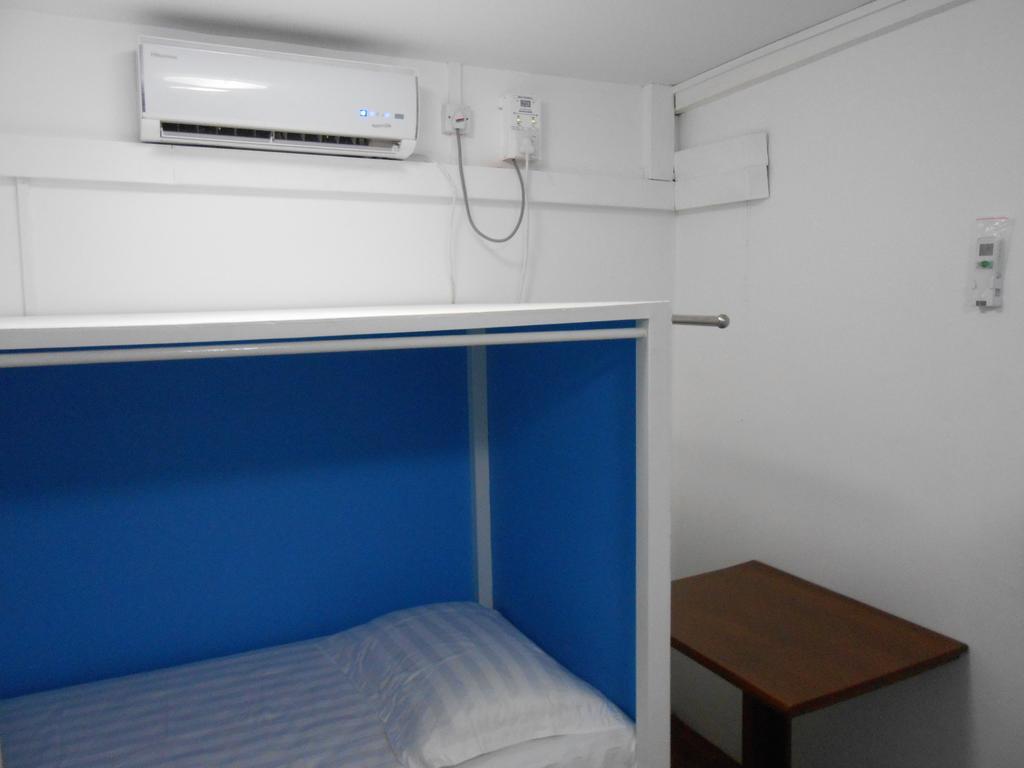 Four Rivers Youth Hostel Yangon Zimmer foto